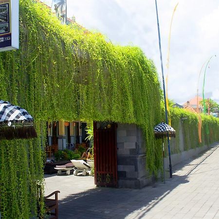 Wijaya Guesthouse Canggu Exterior foto
